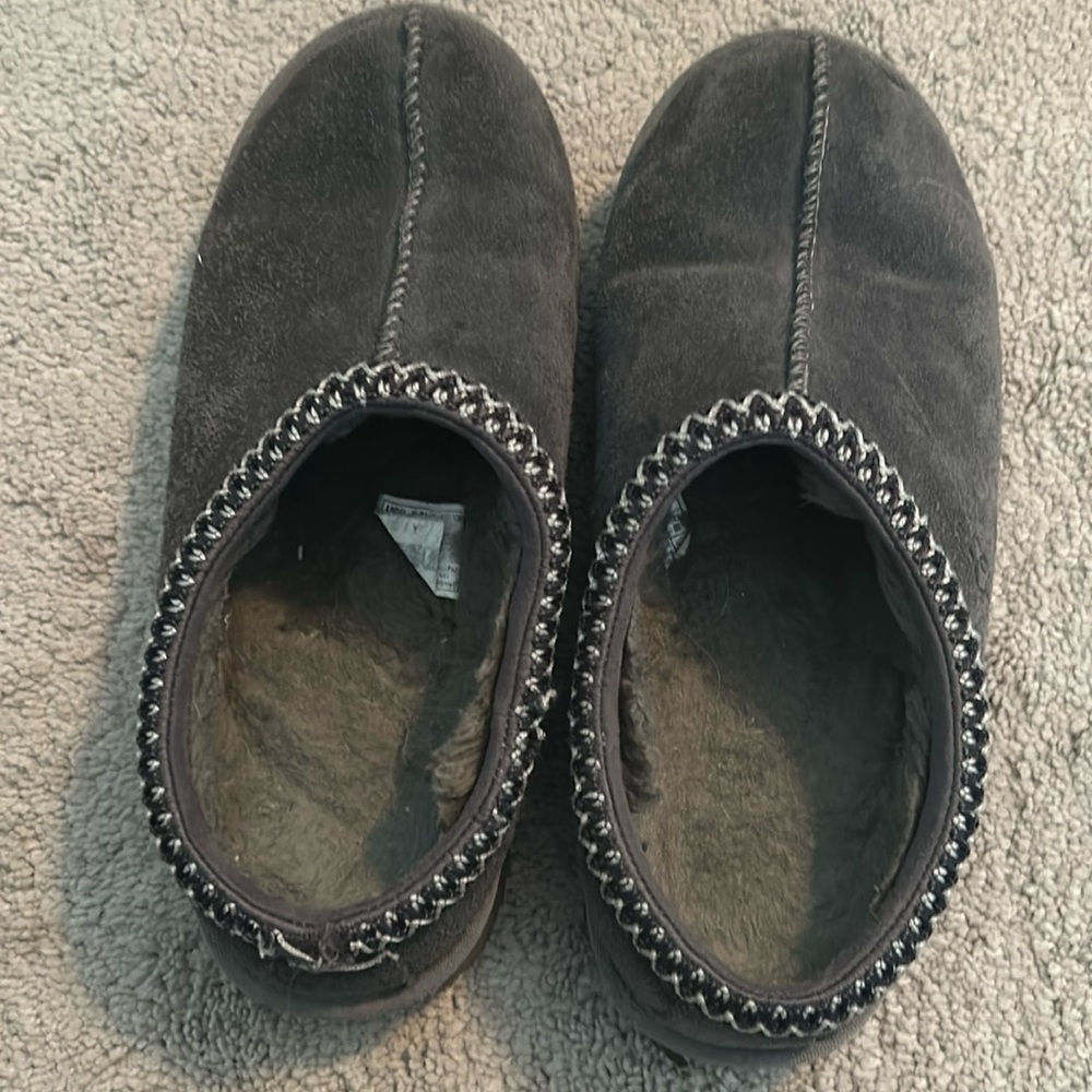 Gray Uggs